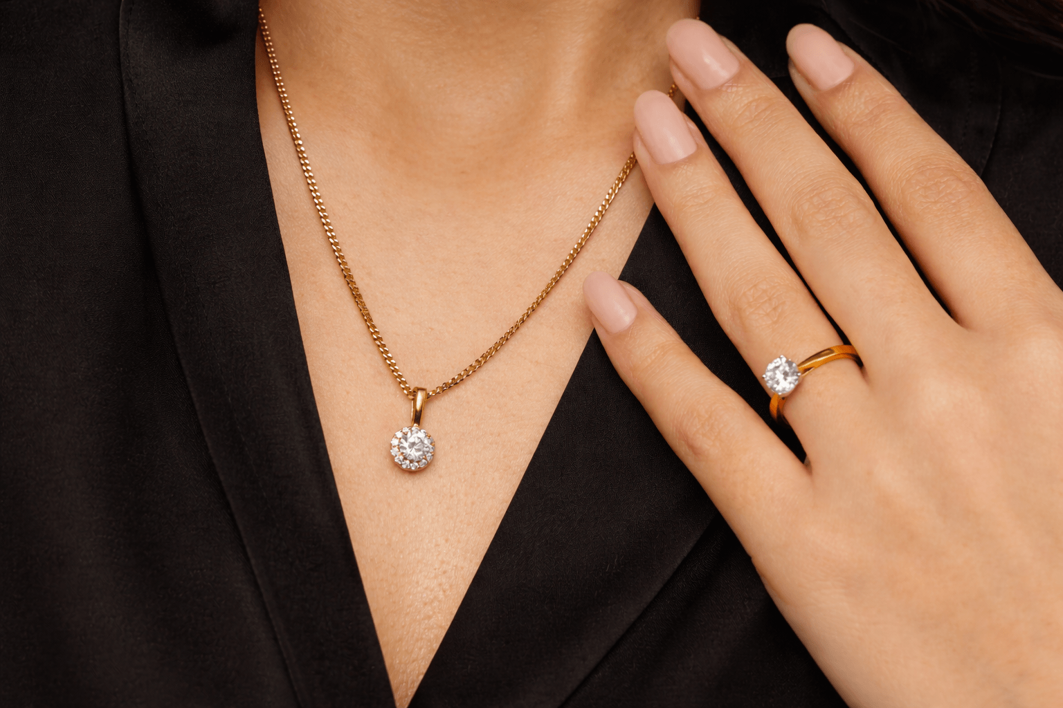 Personalised and custom diamond jewellery gift design